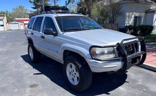 2002 Jeep Grand Cherokee Laredo