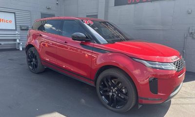 2020 Land Rover Range Evoque SE