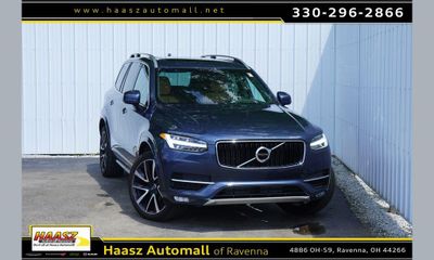 2019 Volvo XC90 Momentum