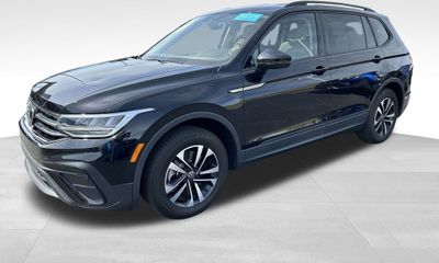 2023 Volkswagen Tiguan S