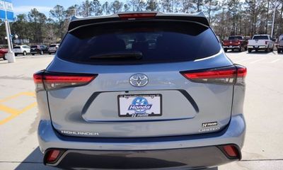 2021 Toyota Highlander Limited