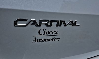 2024 Kia Carnival