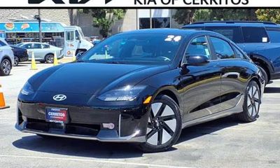 2024 Hyundai Ioniq 6 SE