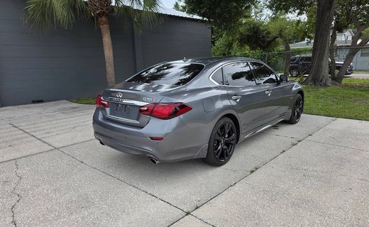 2016 Infiniti Q70L
