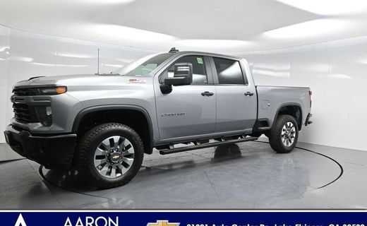 2026 Chevrolet Silverado HD Custom