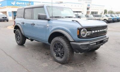2026 Ford Bronco Base