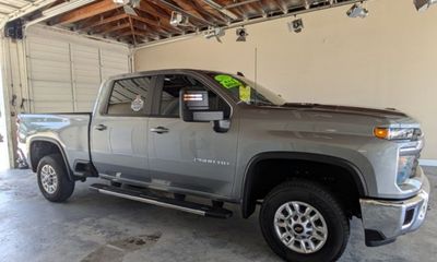 2025 Chevrolet Silverado HD LT