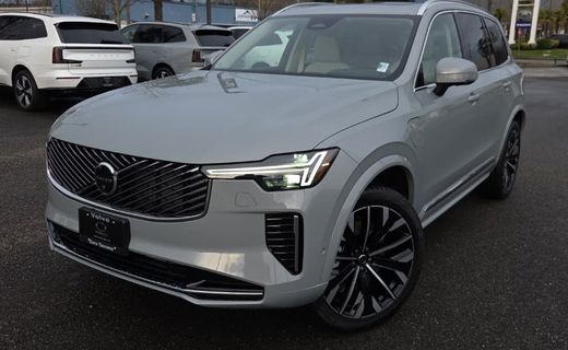 2026 Volvo XC90 Ultra Bright