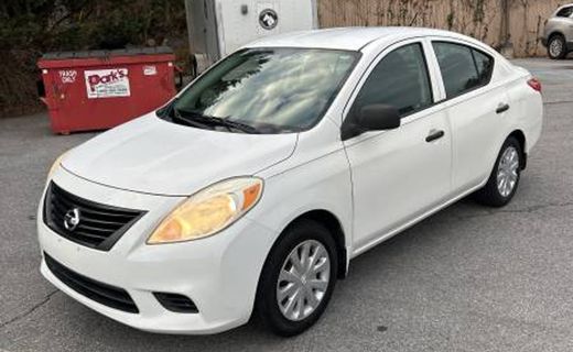2014 Nissan Versa S