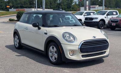 2017 Mini Hardtop 2 Door Hatchback