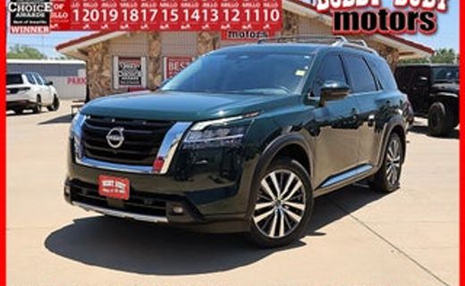 2022 Nissan Pathfinder Platinum