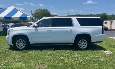 2019 GMC Yukon XL SLT