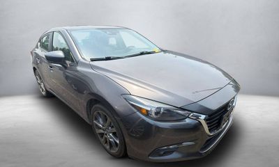 2018 Mazda MAZDA3 Grand Touring