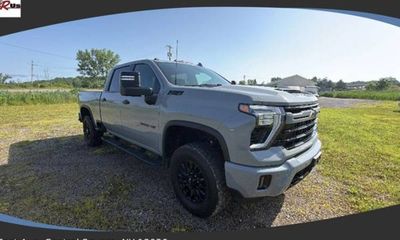 2024 Chevrolet Silverado HD LTZ