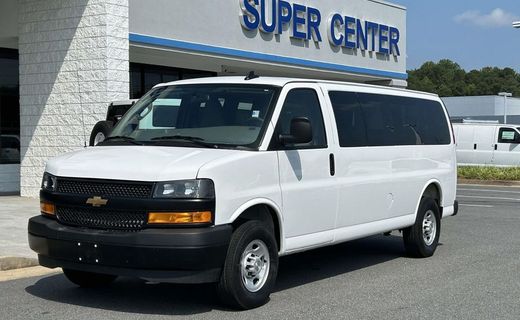 2025 Chevrolet Express LS EXT
