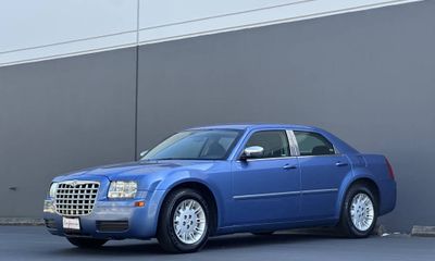 2007 Chrysler 300 Base
