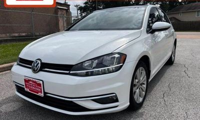 2018 Volkswagen Golf S SE