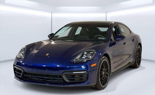 2022 Porsche Panamera 4S