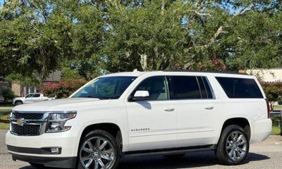 2019 Chevrolet Suburban LT