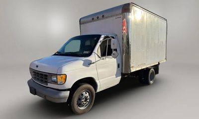 1996 Ford E-350