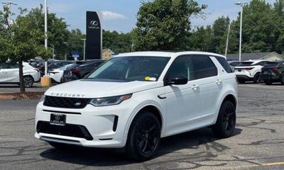 2024 Land Rover Discovery Sport S