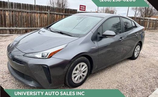 2022 Toyota Prius LE