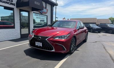 2023 Lexus ES 350 Premium