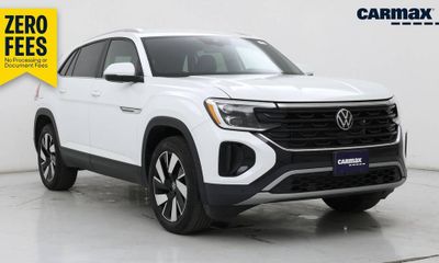 2025 Volkswagen Atlas Cross Sport 4MOTION SE