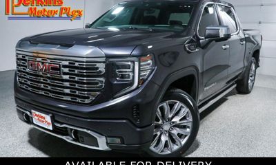 2023 GMC Sierra Denali