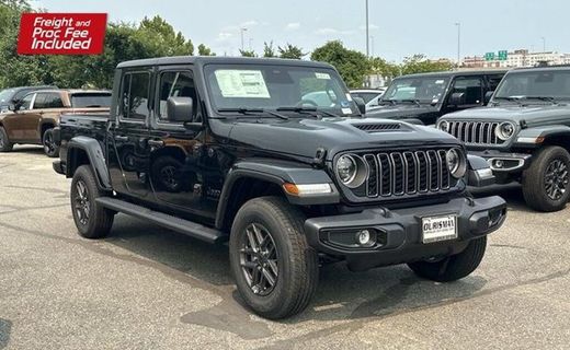 2026 Jeep Gladiator Sport