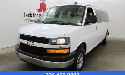 2025 Chevrolet Express LT EXT