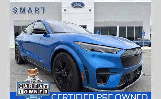 2025 Ford Mustang Mach-E GT