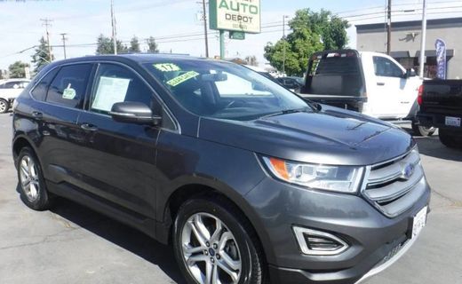 2017 Ford Edge Titanium