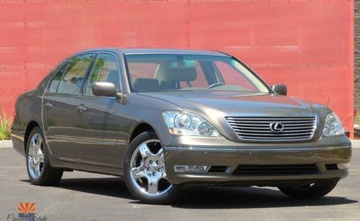 2004 Lexus LS 430