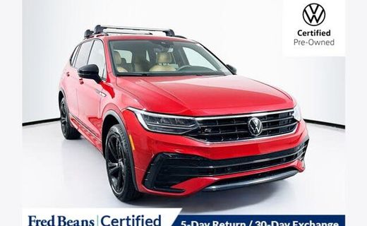2024 Volkswagen Tiguan 4MOTION SE Black