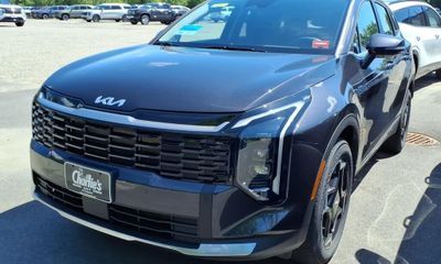 2026 Kia Sportage EX