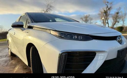 2017 Toyota Mirai Hydrogen Fuel Cell
