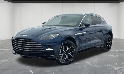 2026 Aston Martin DBX DBX707
