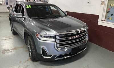 2021 GMC Acadia SLE