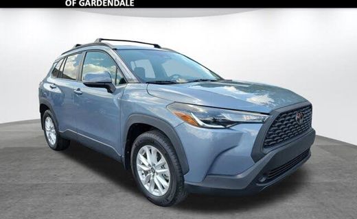 2024 Toyota Corolla Cross LE