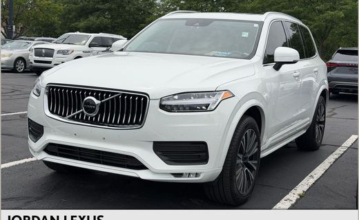 2020 Volvo XC90 Momentum