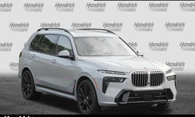 2023 BMW X7 XDRIVE40I