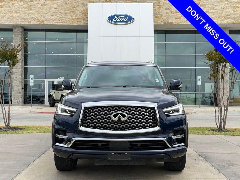 2022 Infiniti QX80 — a typically priced live listing