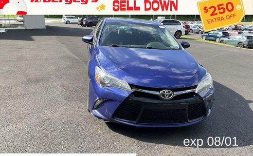 2016 Toyota Camry XLE