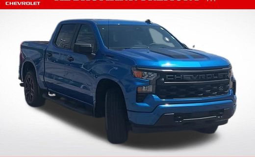 2023 Chevrolet Silverado Custom