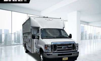 2024 Ford E-450 Super Duty