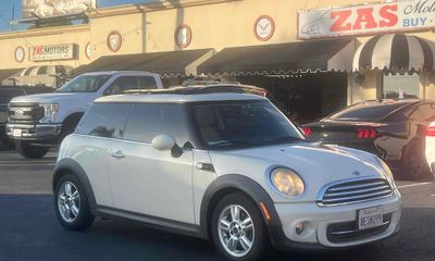 2011 Mini Hardtop Base