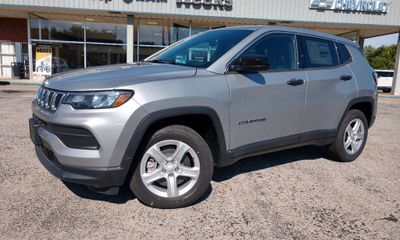 2023 Jeep Compass Sport
