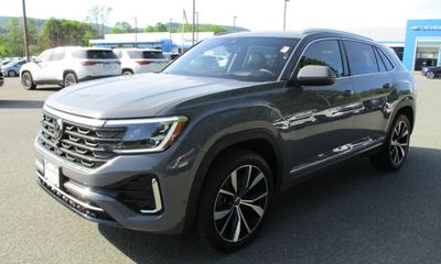 2024 Volkswagen Atlas Cross Sport