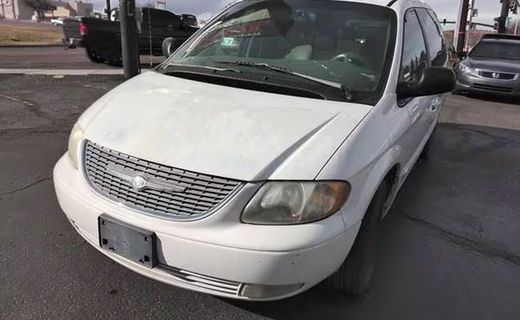 2001 Chrysler Town AND Country Limited